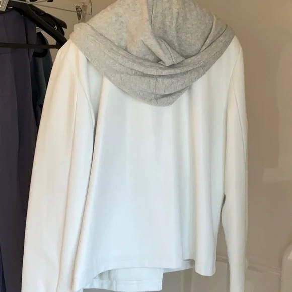 Jacket vegan leather moto style white with gray hood insert - Picture 4 of 7